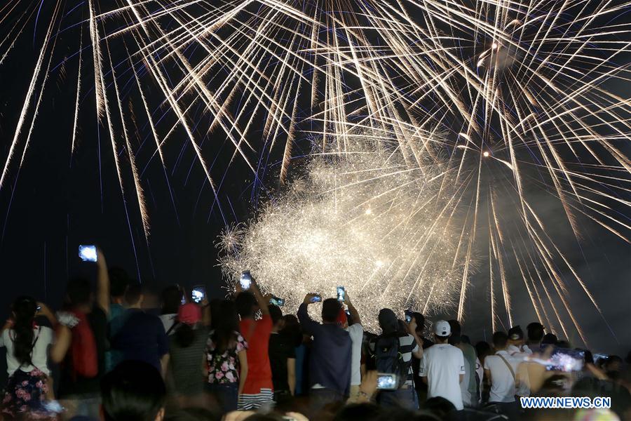 THE PHILIPPINES-PASAY CITY-NEW YEAR-CELEBRATIONS