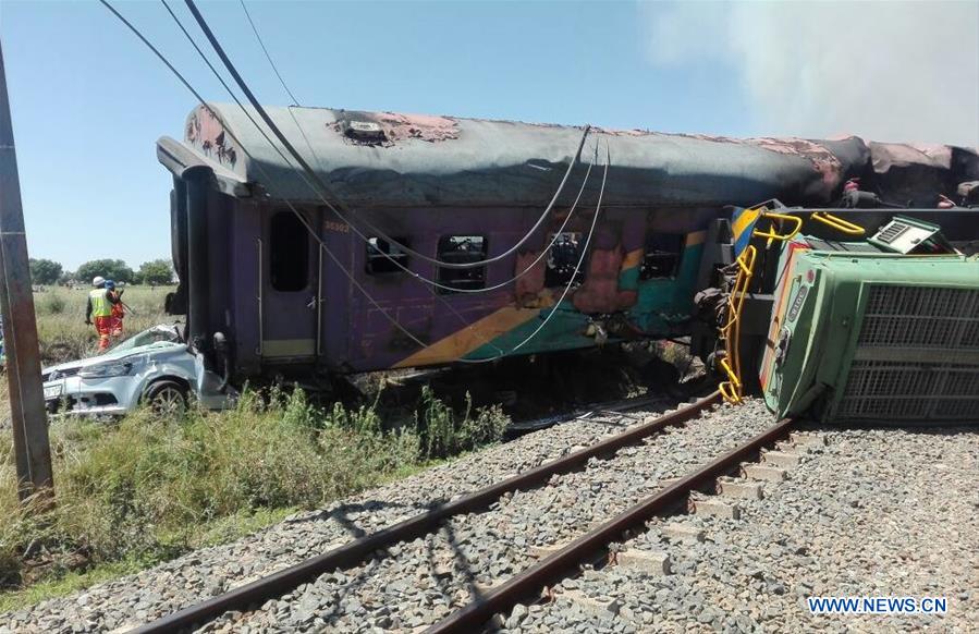 SOUTH AFRICA-FREE STATE PROVINCE-TRAIN CRASH