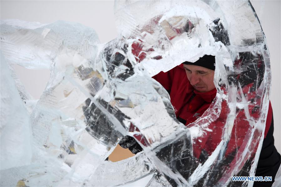 CHINA-HARBIN-ICE SCULPTURE (CN)