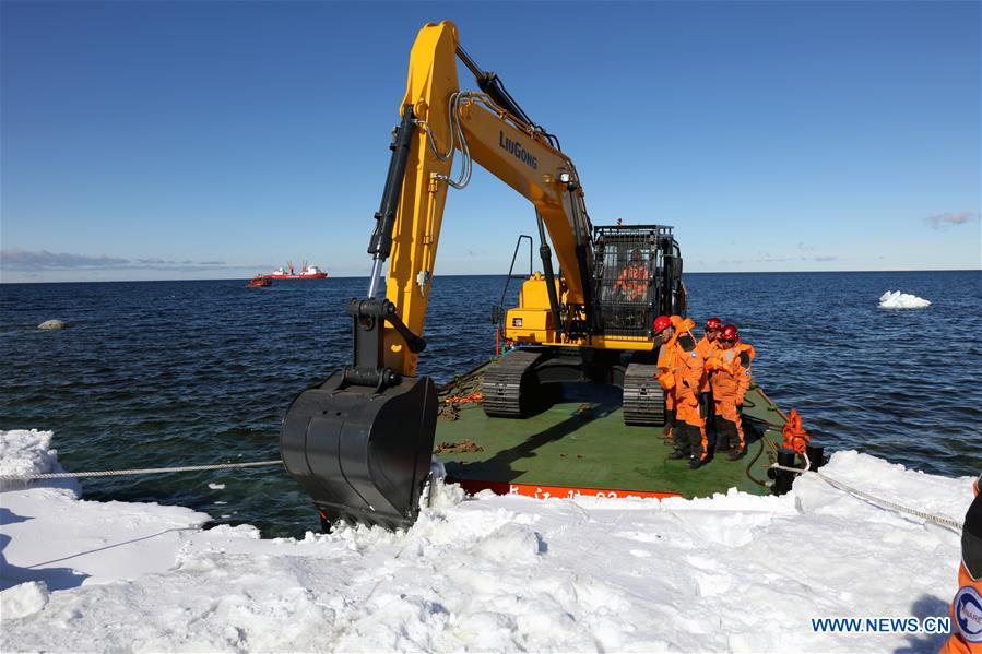 CHINA-XUELONG-ANTARCTIC EXPEDITION-STATION-CONSTRUCTION