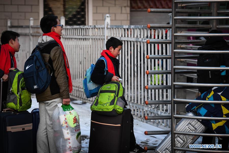 CHINA-SPRING FESTIVAL TRAVEL RUSH-MIGRATORY STUDENTS (CN)