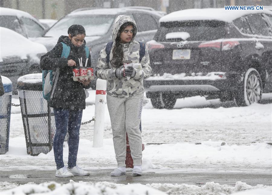 CANADA-VANCOUVER-WEATHRE-SNOW