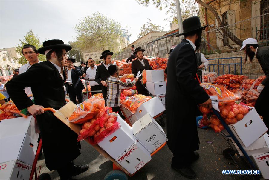 MIDEAST-JERUSALEM-PASSOVER-PREPARATION