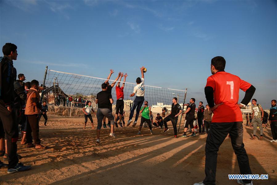 MIDEAST-GAZA-BORDER-MASS RALLY