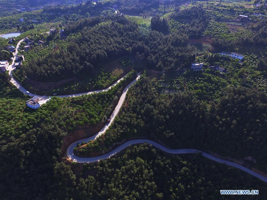 CHINA-CHONGQING-WUSHAN-RURAL ROADS