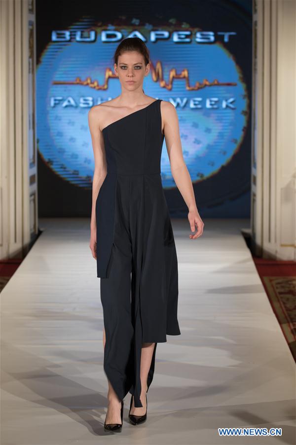 HUNGARY-BUDAPEST-FASHION WEEK