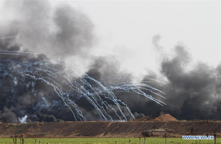 MIDEAST-NIR OZ-GAZA-PROTEST