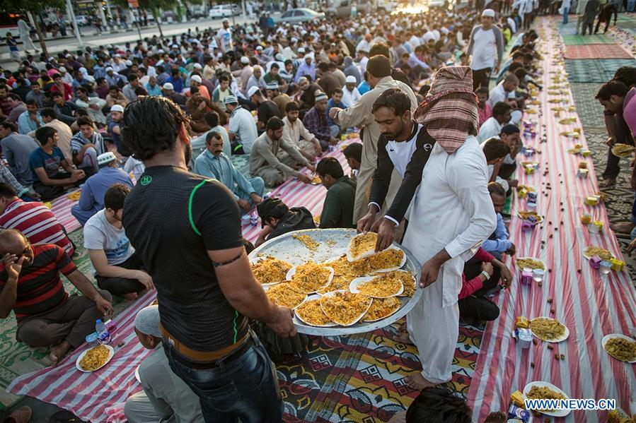 UAE-DUBAI-RAMADAN-IFTAR