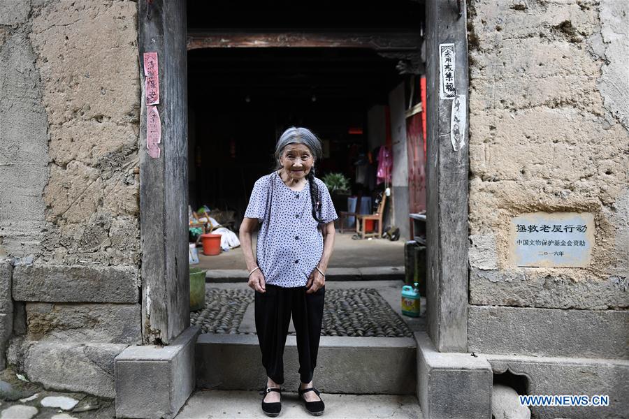 CHINA-ZHEJIANG-SONGYANG-ANCIENT HOUSE-RESTORATION (CN)