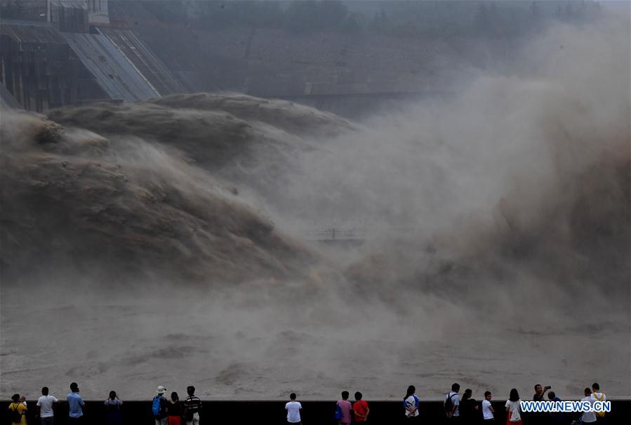 CHINA-HENAN-XIAOLANGDI RESERVOIR-TORRENT (CN)