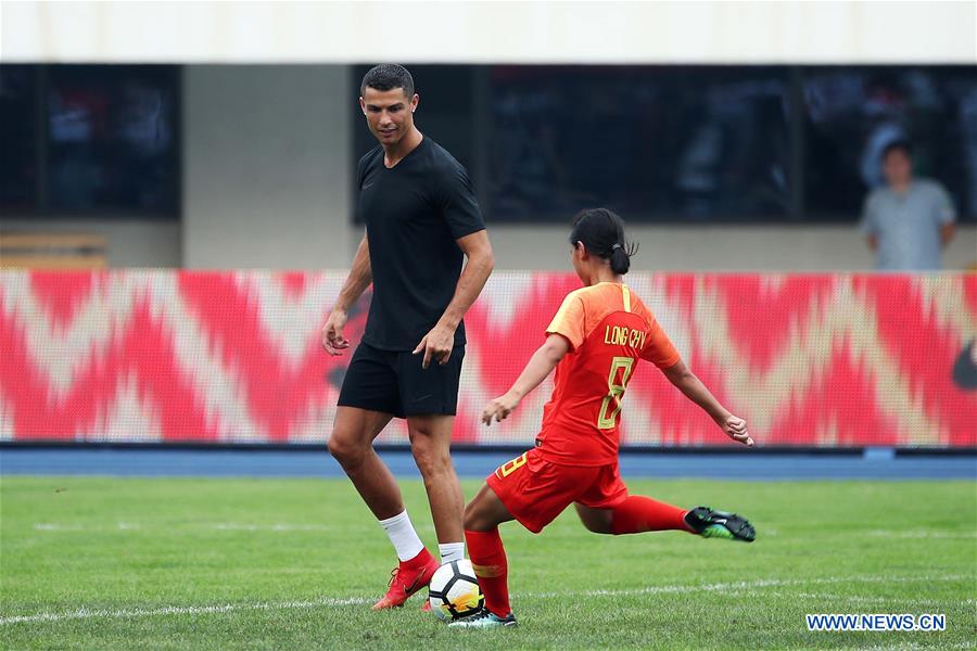 (SP)CHINA-BEIJING-SOCCER-CRISTIANO RONALDO