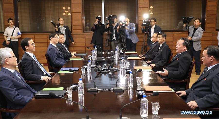 DPRK-SOUTH KOREA-TALKS 