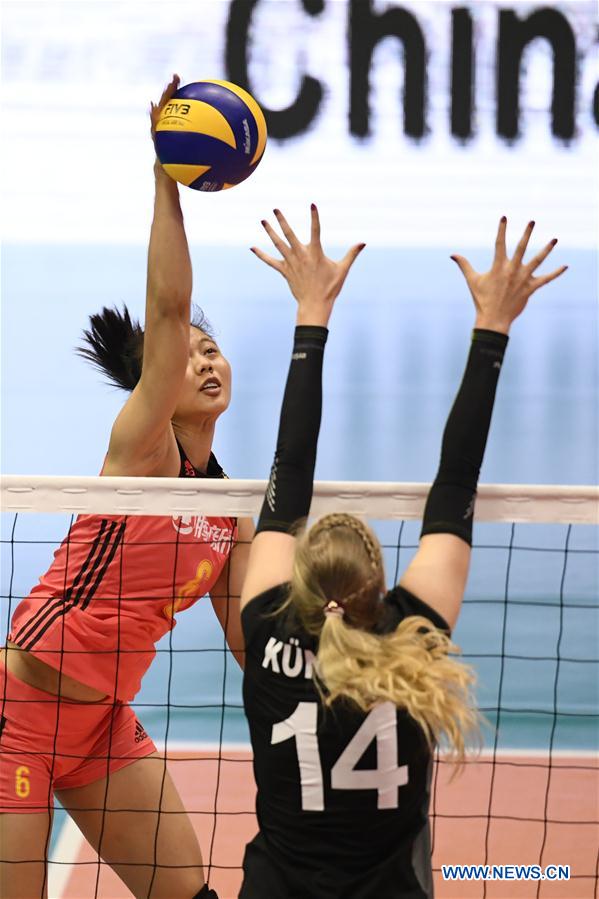 (SP)SWITZERLAND-MONTREUX-VOLLEYBALL-CHINA VS SWITZERLAND