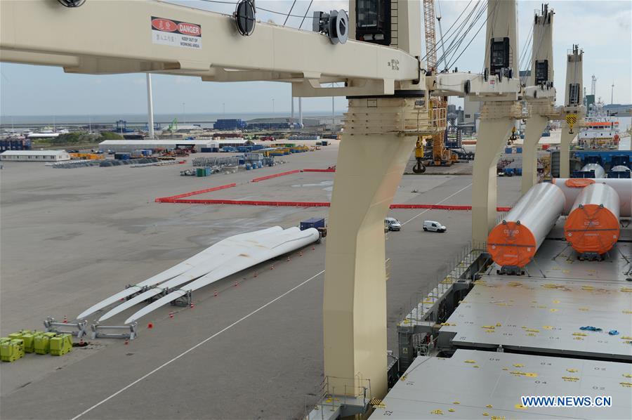 THE NETHERLANDS-EEMSHAVEN-TIAN EN-ARRIVAL