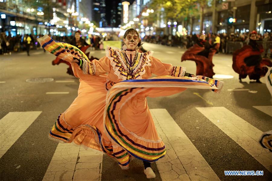 U.S.-CHICAGO-HALLOWEEN-PARADE