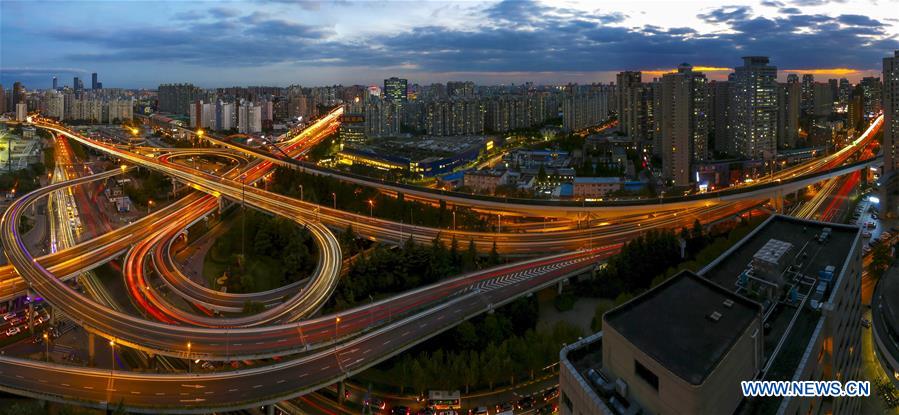 (IMPORT EXPO)CHINA-SHANGHAI-CIIE-CITY LANDSCAPE (CN)