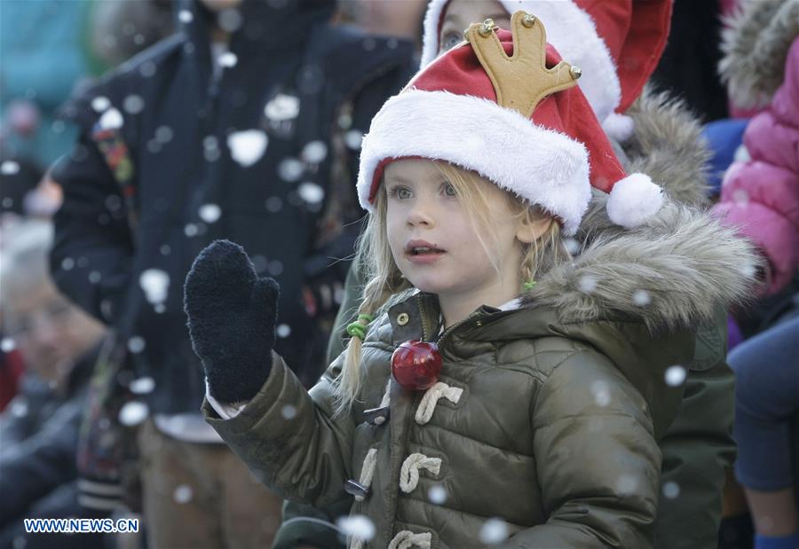 CANADA-VANCOUVER-SANTA CLAUS PARADE