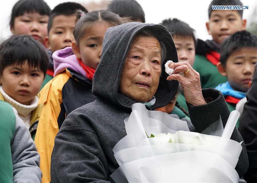 Xinhua Headlines: China observes national memorial day with praying for peace