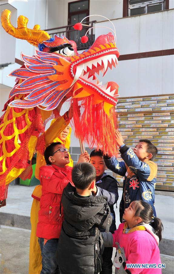 #CHINA-HUBEI-SPRING FESTIVAL-NEW HOUSE (CN)