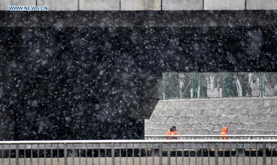 CHINA-BEIJING-SNOW (CN)