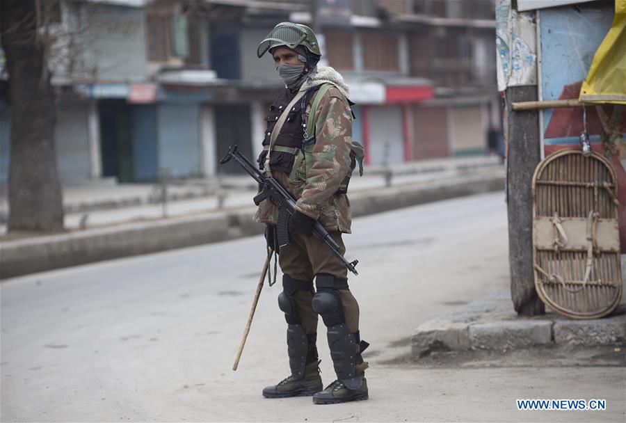 KASHMIR-SRINAGAR-SECURITY LOCKDOWN