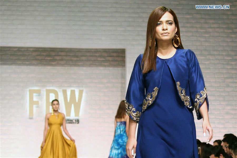 PAKISTAN-KARACHI-FASHIOIN WEEK