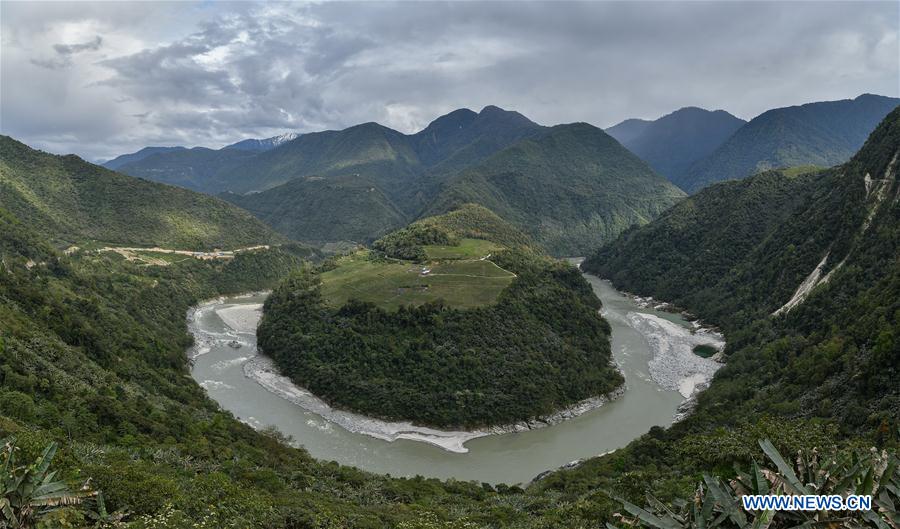 (InTibet)CHINA-TIBET-NYINGCHI-MEDOG