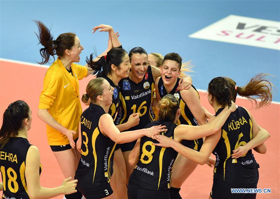 (SP)TURKEY-ISTANBUL-VOLLEYBALL-TURKISH WOMEN LEAGUE-VAKIFBANK VS FENERBAHCE