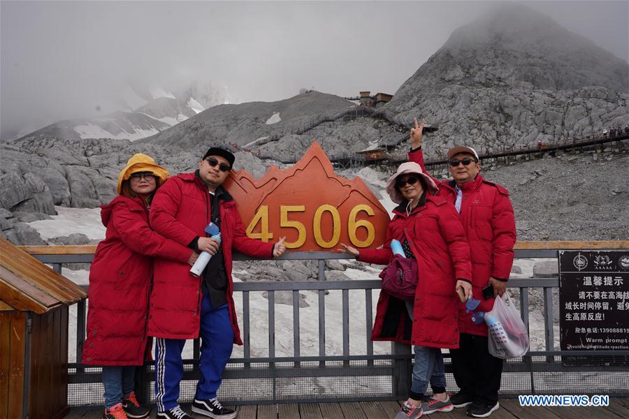 CHINA-YUNNAN-JADE DRAGON SNOW MOUNTAIN-TOURISM (CN)