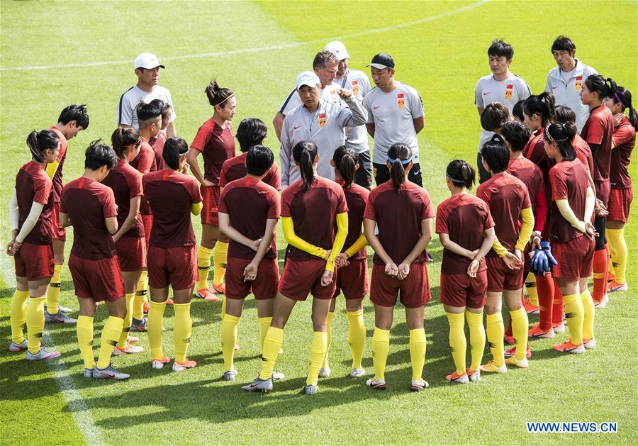 (SP)FRANCE-FABREGUES-2019 FIFA WOMEN'S WORLD CUP-ROUND OF 16-CHINA-TRAINING SESSION