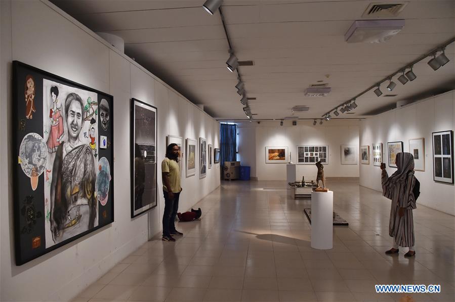 BANGLADESH-DHAKA-ART-EXHIBITION