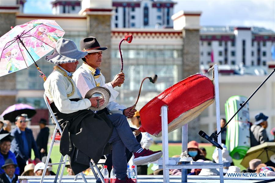 CHINA-TIBET-SHANNAN-CULTURAL FESTIVAL-TIBETAN OPERA (CN)