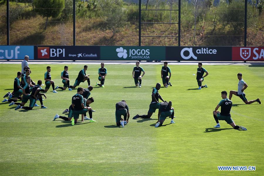 (SP)PORTUGAL-LISBON-FOOTBALL-PORTUGAL NATIONAL TEAM-TRAINING