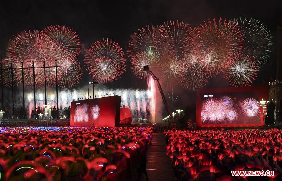 (PRC70Years)CHINA-BEIJING-NATIONAL DAY-CELEBRATIONS-EVENING GALA (CN)