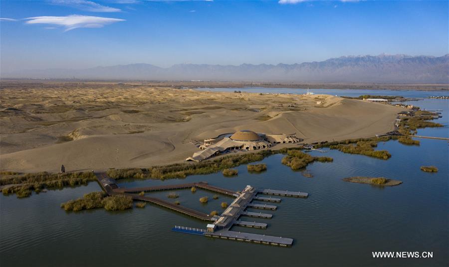 CHINA-NINGXIA-SHAHU LAKE-SCENERY (CN)