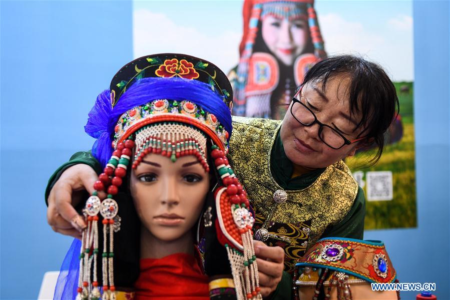 CHINA-INNER MONGOLIA-HOHHOT-HANDICRAFTS (CN)