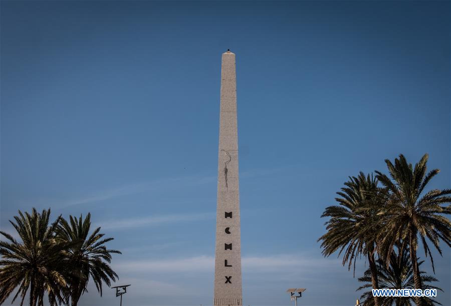 SENEGAL-DAKAR-LANDMARK-OBELISK