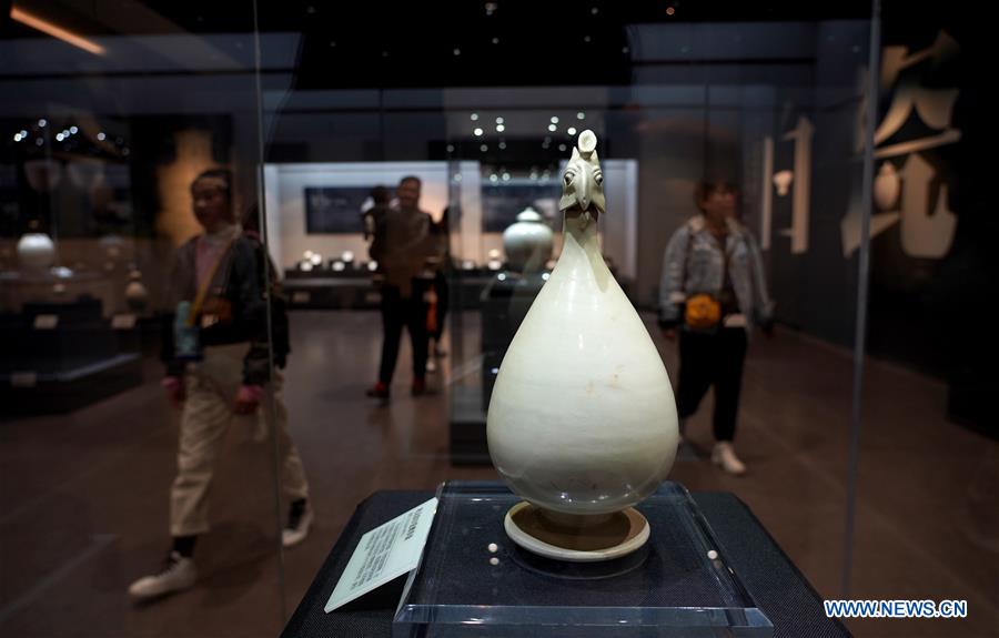 CHINA-XI'AN-PORCELAIN-EXHIBITION (CN)