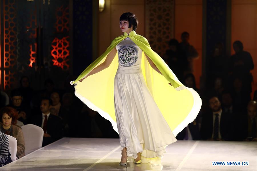 EGYPT-CAIRO-CHINESE FASHION SHOW