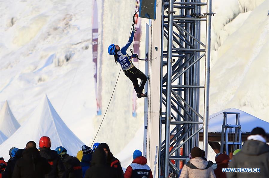 (SP)CHINA-CHANGCHUN-ICE CLIMBING-UIAA WORLD CUP(CN)