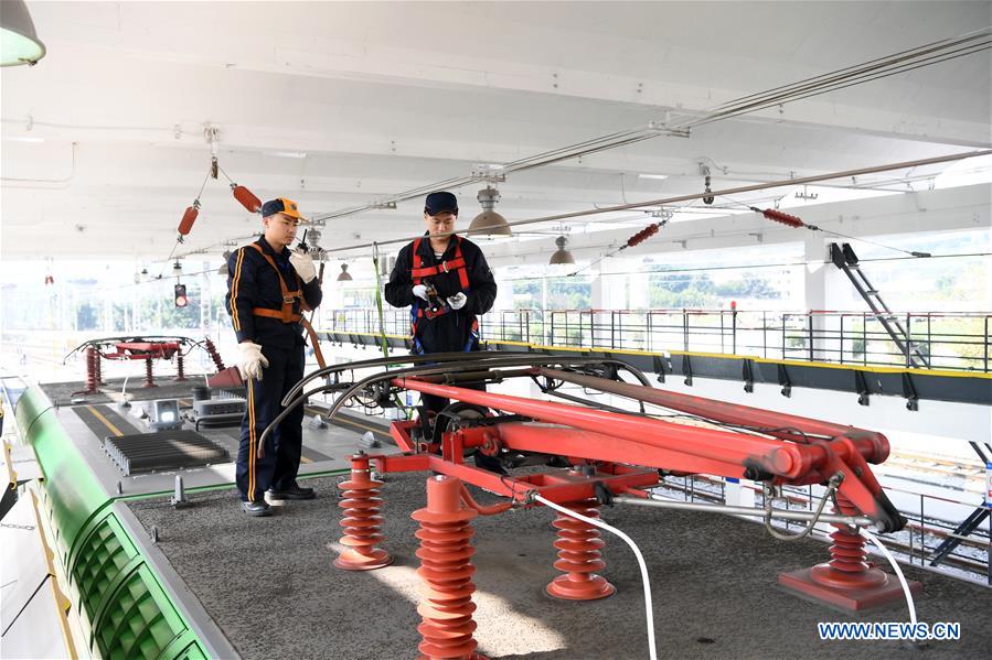 CHINA-CHONGQING-FUXING BULLET TRAINS-MAINTENANCE (CN)