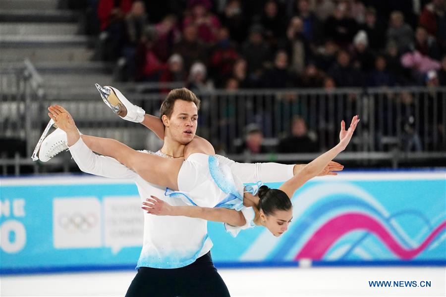 (SP)SWITZERLAND-LAUSANNE-WINTER YOG-FIGURE SKATING-PAIR SKATING FREE SKATING