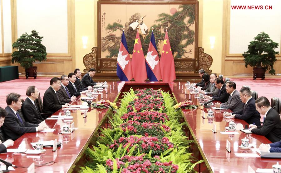 CHINA-BEIJING-XI JINPING-CAMBODIAN PM-MEETING (CN)