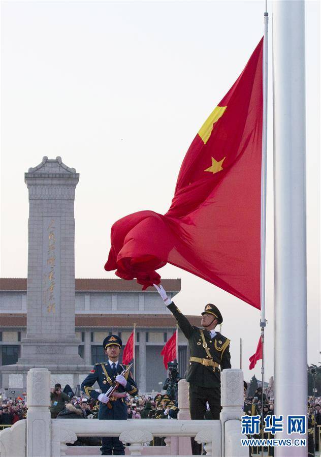 （社會）（14）人民解放軍首次執行天安門廣場升國旗任務