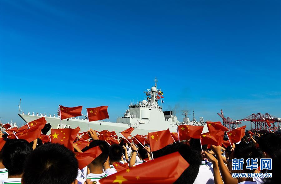 （圖文互動）（1）萬里海疆寫忠誠——記海軍某驅逐艦支隊海口艦