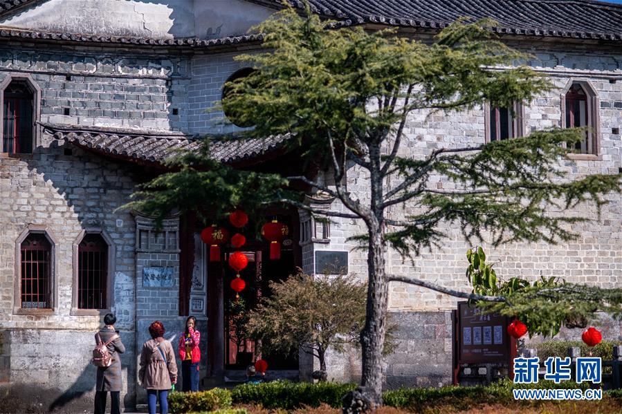 （圖文互動）（6）跨越發展起宏圖 信心滿懷著華章——習近平總書記考察云南回訪記