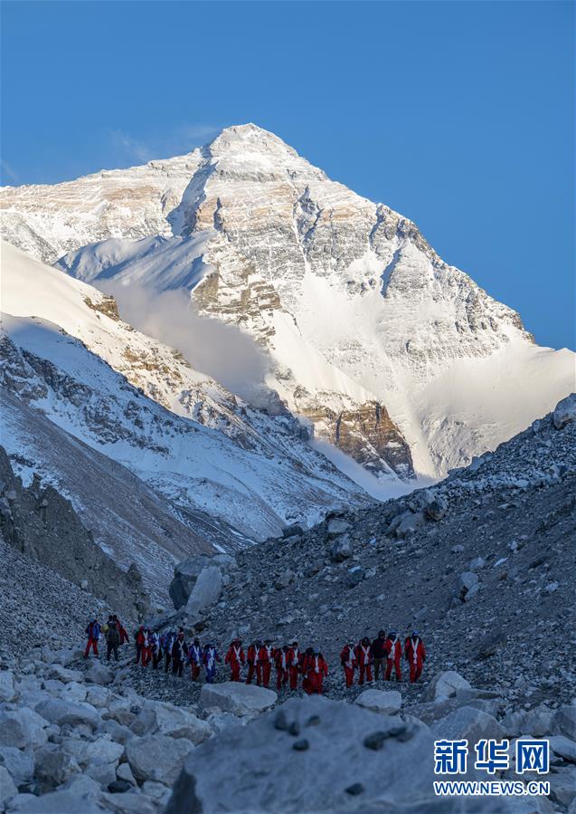 （2020珠峰高程測量）（6）2020珠峰高程測量登山隊全體隊員安全返回大本營