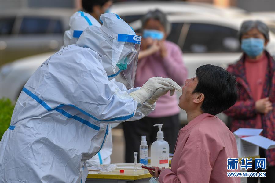 （新華全媒頭條·兩會精神看落實·圖文互動）（5）整體謀劃、系統(tǒng)升級、全面提升——落實全國兩會精神織牢織密公共衛(wèi)生防護網