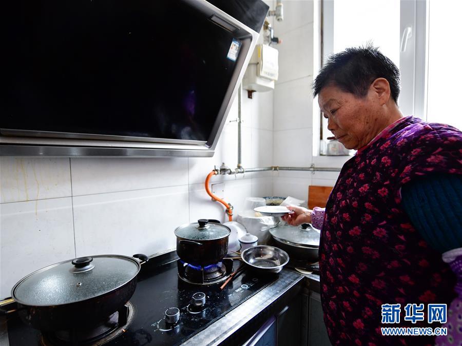 （新華全媒頭條·圖文互動）（7）兜底線·織密網·建機制——西寧織密社會救助網絡