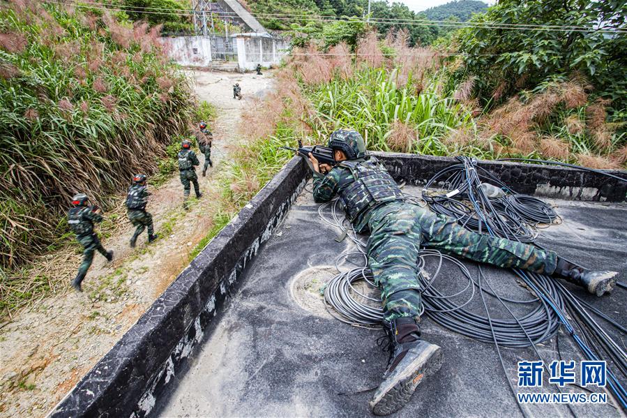 （圖文互動）（7）武警部隊抓好常態化疫情防控條件下“魔鬼周”極限訓練